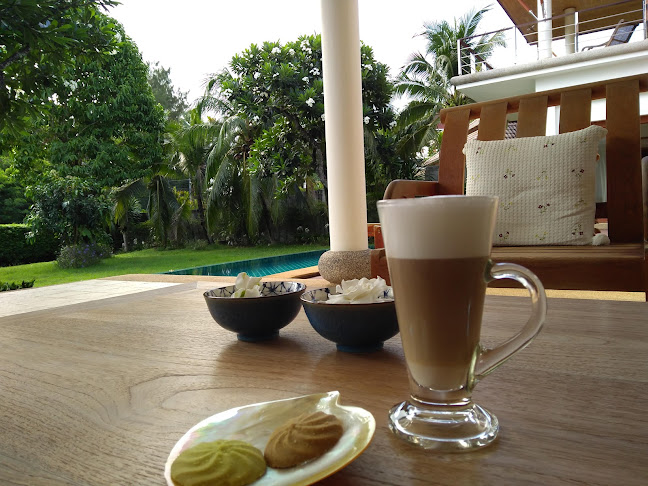 Opinii despre Kiki's Coffee Garden în อำเภอเมืองภูเก็ต - การบริการอาหารและที่พัก