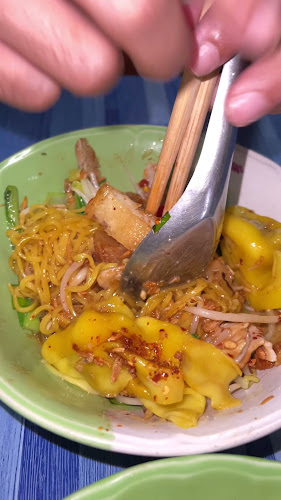 Opinii despre โกยูร หมี่ฮกเกี้ยน în อำเภอเมืองภูเก็ต - การบริการอาหารและที่พัก