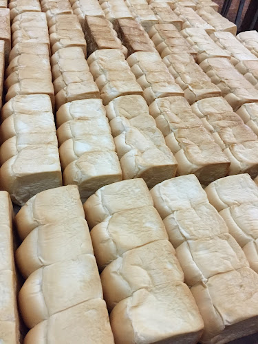 Opinii despre ร้านลูกแก้วเบเกอร์รี่ อ่าวอุดม în อำเภอศรีราชา - การบริการอาหารและที่พัก