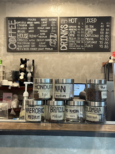 Jitphirom Coffee Roastery (Oldies) - อำเภอบางละมุง