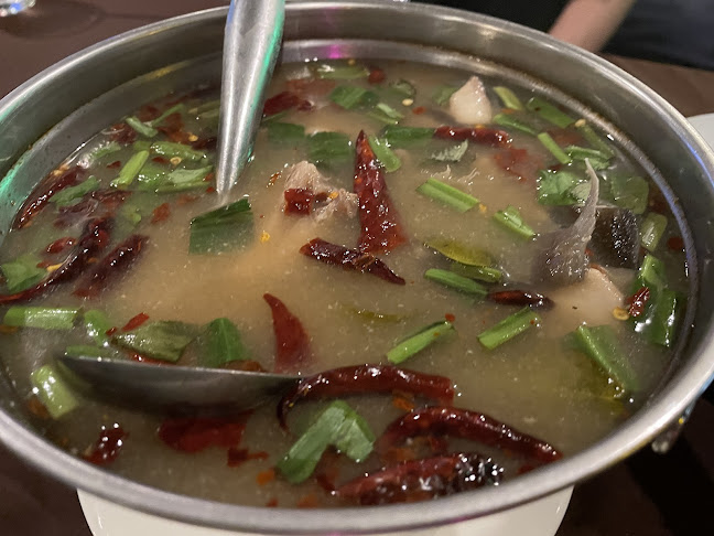 Comentarii opinii despre แพครูเอ็ม แพเจ้าพระยา