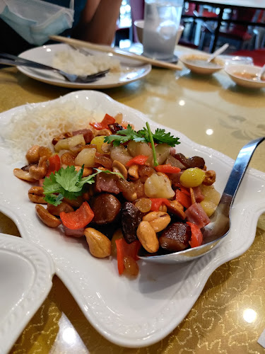 2/1-8 ราชดำเนิน ซอย 1 ตำบลพระปฐมเจดีย์ Muang, นครปฐม 73000