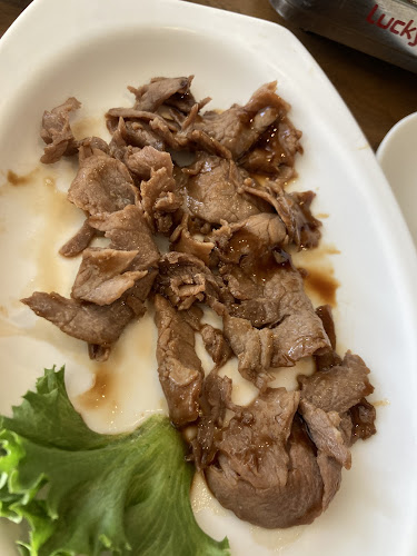 โอชิเน นครราชสีมา - การบริการอาหารและที่พัก