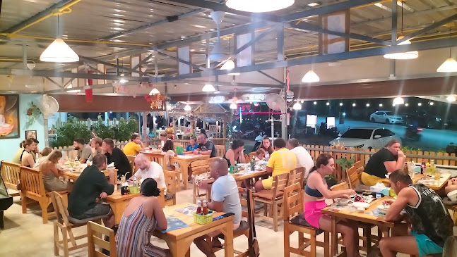 ร้านอีสานแซ่บ ซีฟู้ด - อำเภอเมืองภูเก็ต