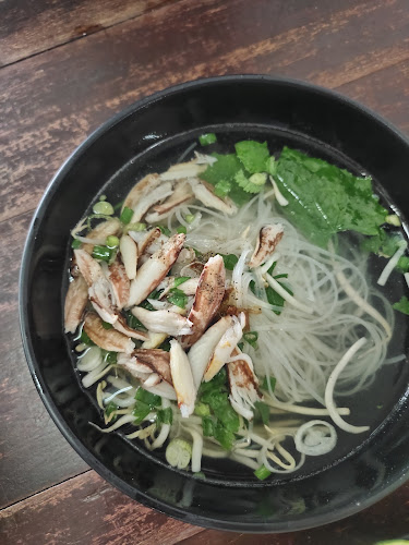 Comentarii opinii despre รัานก๋วยเตี๋ยวปลาอภิชน