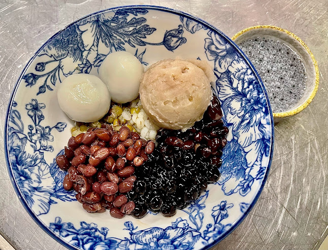 ลูกลุ้ย lougloui