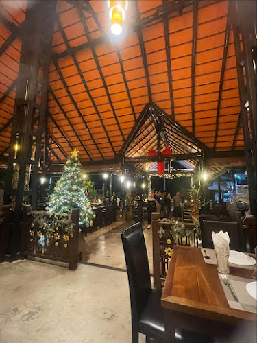 Comentarii opinii despre Sugar Cane Restaurant