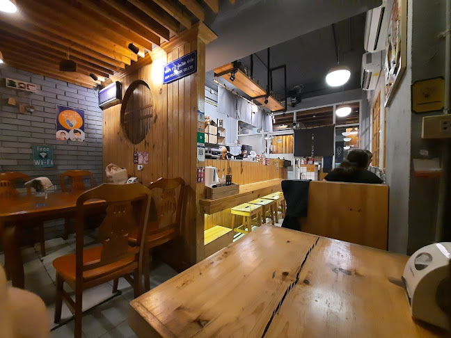 Opinii despre Kapi Sushi Box (Patong) în อำเภอกะทู้ - การบริการอาหารและที่พัก