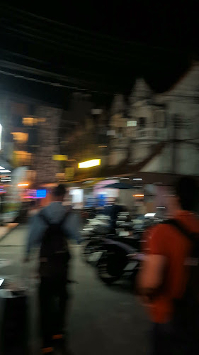 Happy Bar and Restaurant - อำเภอกะทู้