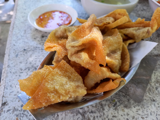 Comentarii opinii despre หนูดีบะหมี่เกี้ยว