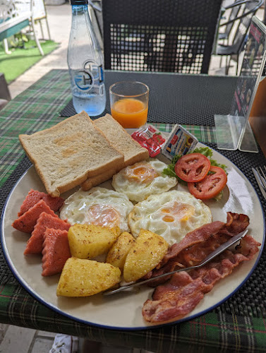 Comentarii opinii despre บริษัท อีสท์ เรสทัวรองท์ จำกัด