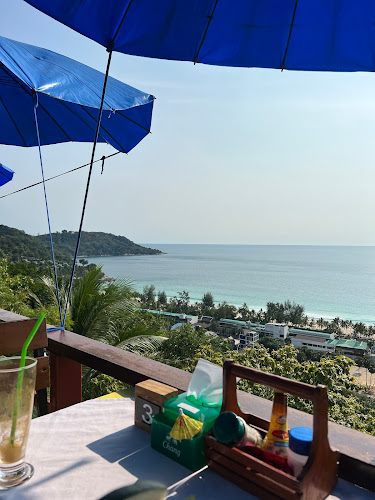 Opinii despre ร้านอาหารบ้านชมวิว în อำเภอเมืองภูเก็ต - การบริการอาหารและที่พัก