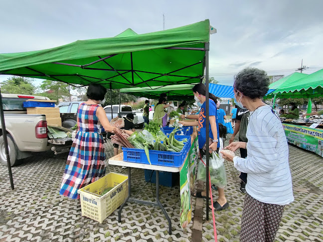 Comentarii opinii despre Surat Thani Farmer market