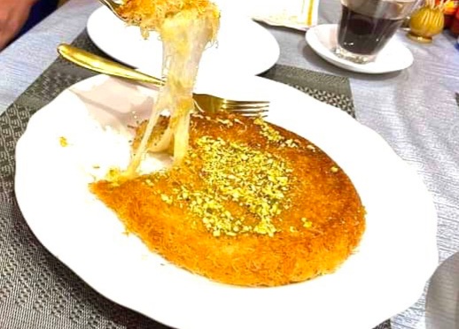 Comentarii opinii despre Kebab Stetion(شاورما) shawarma