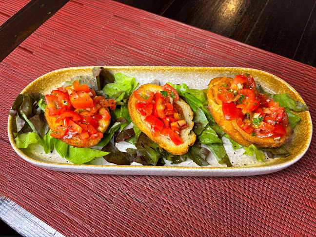 Opinii despre 30175 Bistro în อำเภอบางละมุง - การบริการอาหารและที่พัก