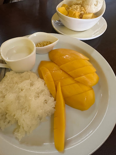 ข้าวเหนียวมะม่วงแม่สายทอง (ร้านใหม่ตรงข้ามการไฟฟ้า) - อำเภอบางละมุง