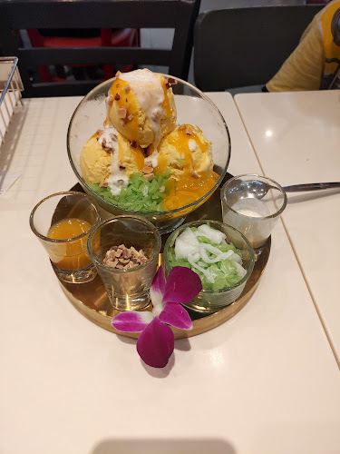 Swensen's Lotus South Pattaya - การบริการอาหารและที่พัก