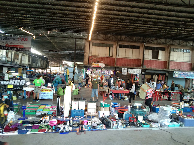 พิศาลมอเตอร์ตลาดชลประทาน - การบริการอาหารและที่พัก