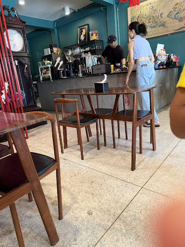 บำรุงเธอ Eatery and Coffee - เมือง