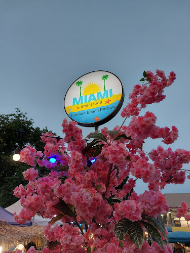 ซอยแกรนด์จอมเทียน หาดจอมเทียน ต อำเภอบางละมุง ชลบุรี 20150