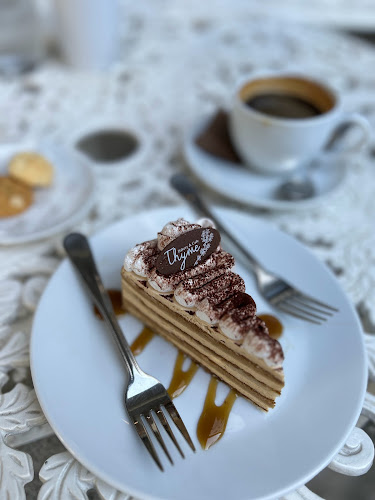 Thyme Bakery & Café Pattaya - อำเภอบางละมุง