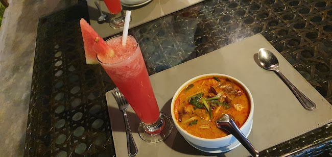 70 ถนนลากูน ตำบลเชิงทะเล อำเภอถลาง ภูเก็ต 83110