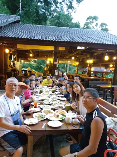 ร้านNumber.6 patong - การบริการอาหารและที่พัก