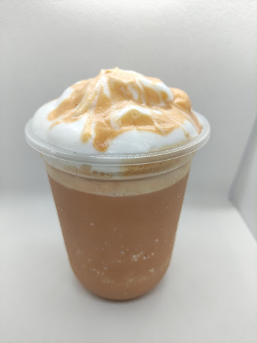 Opinii despre สาระแนกาแฟสด เลขที่009/1 ถ.สุขุมวิท ต.ท่าประดู่ อ.เมือง จ.ระยอง 21000 în อำเภอเมืองระยอง - การบริการอาหารและที่พัก