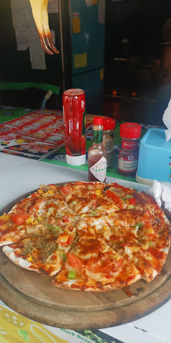 Comentarii opinii despre Worada Pizza Cafe Pattaya