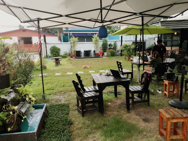 ครัวซำบายโฮม(Thai-Esan Food) - การบริการอาหารและที่พัก