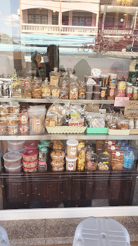 Comentarii opinii despre ร้านลูกบัว