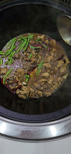 Comentarii opinii despre 芭堤雅地锅鸡