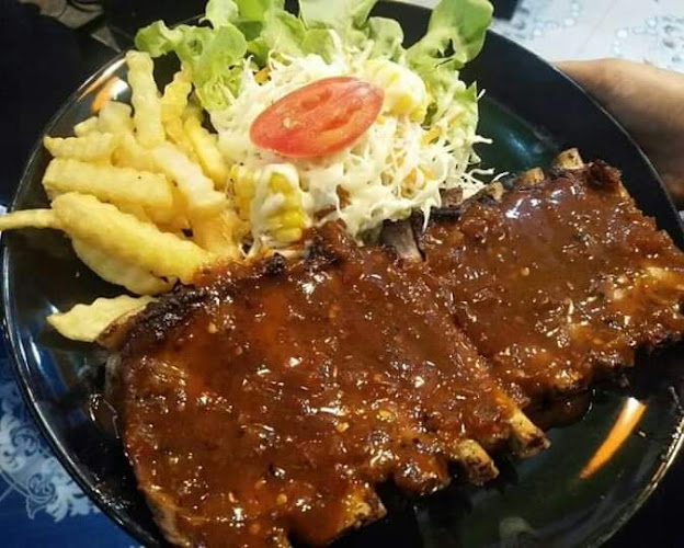 ร้านถุงตังค์จังโก้สเต็กสาขาโคราช - การบริการอาหารและที่พัก