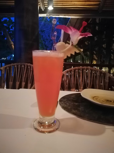 ออน เดอะ ร๊อค - อำเภอเมืองภูเก็ต