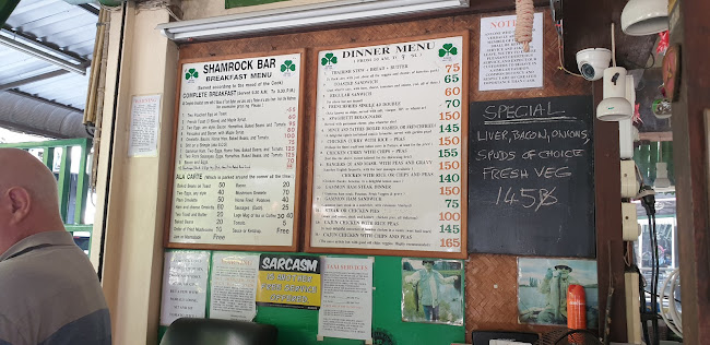 Opinii despre The Shamrock Bar în อำเภอบางละมุง - การบริการอาหารและที่พัก