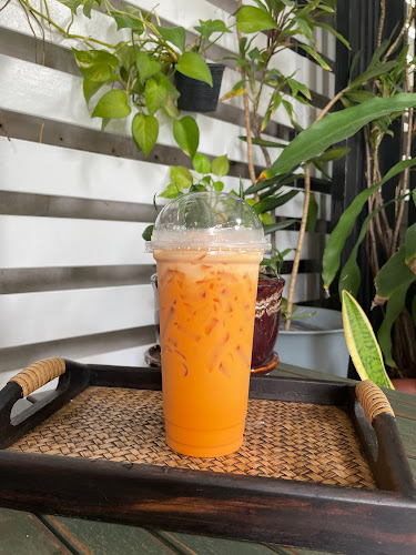 Opinii despre Near Home cafe în อำเภอปากเกร็ด - การบริการอาหารและที่พัก