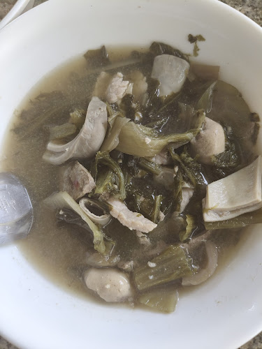 ต้มเลือดหมูคุณศรี พัทยากลาง - การบริการอาหารและที่พัก