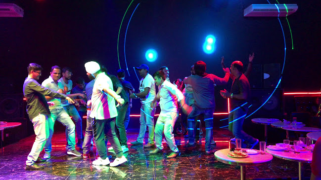 Comentarii opinii despre Omar Khayyam