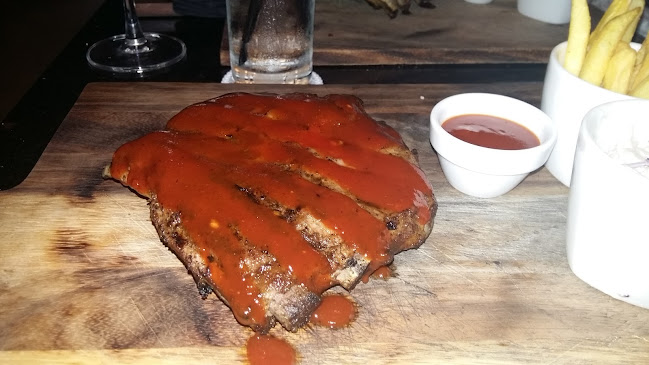 Comentarii opinii despre Livv Cafe' & Restaurant Pattaya