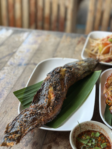 Comentarii opinii despre ส้มตำกำแพงแตก