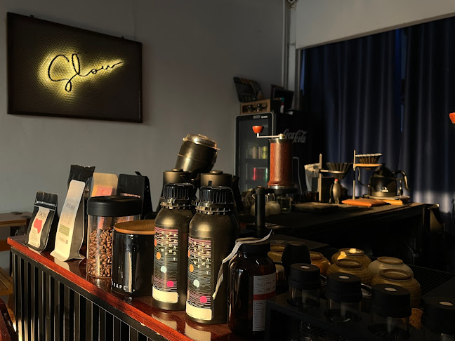 Opinii despre Y A R D G R O U N D în อำเภอเมืองร้อยเอ็ด - การบริการอาหารและที่พัก