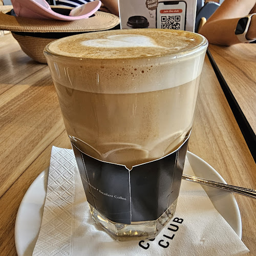 THE COFFEE CLUB - Jungceylon 2 - การบริการอาหารและที่พัก