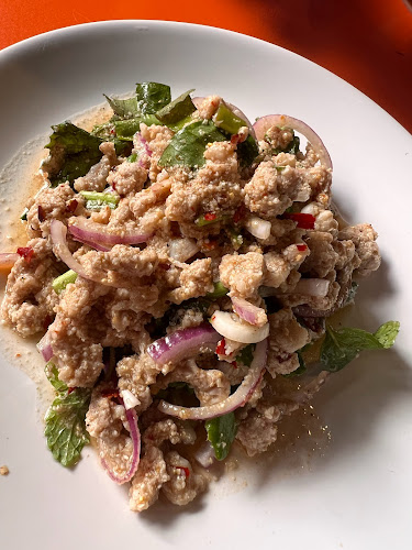 78 ชุมชนย่อยที่ 5 ซอยท่าแฉลบ 4 ท่าแฉลบ ตำบล ตลาด อำเภอเมืองจันทบุรี จันทบุรี 76120