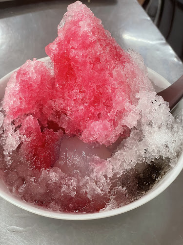 ลกเที้ยน ศูนย์รวมอาหารพื้นเมืองภูเก็ต - อำเภอเมืองภูเก็ต