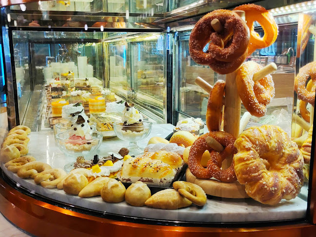 Pippin Eatery - การบริการอาหารและที่พัก