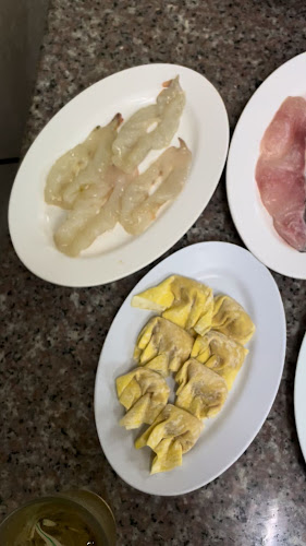 ตา ต้า สุกี้ - อำเภอบางละมุง