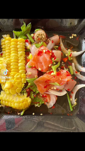 Opinii despre ร้านแอบแซ่บกัน în อำเภอศรีราชา - การบริการอาหารและที่พัก