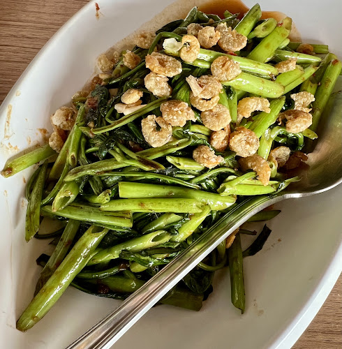 ชวนคิทเช่น เมืองทองธานี - การบริการอาหารและที่พัก