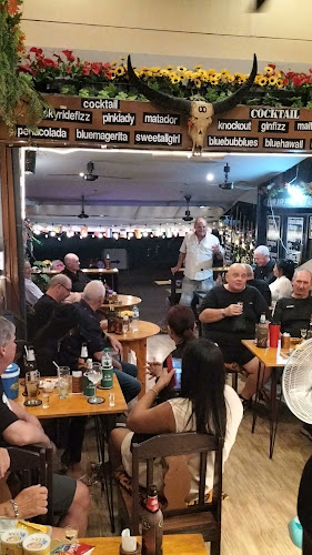 Comentarii opinii despre Country Road Cafe