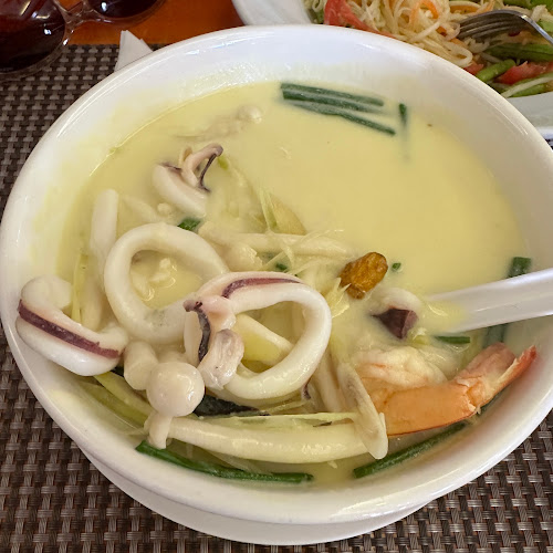 2/9 ถ. โคกโตนด ตำบล กะรน อำเภอเมืองภูเก็ต ภูเก็ต 83100